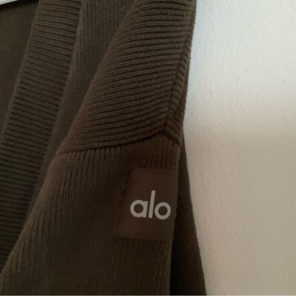 Alo Yoga Scholar Cardigan Sweater Expresso M - Picture 7 of 15